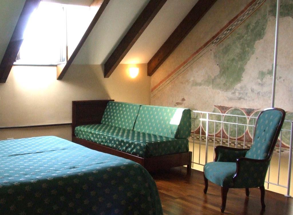 Palazzo Vescovile Hotel Ноли Номер фото